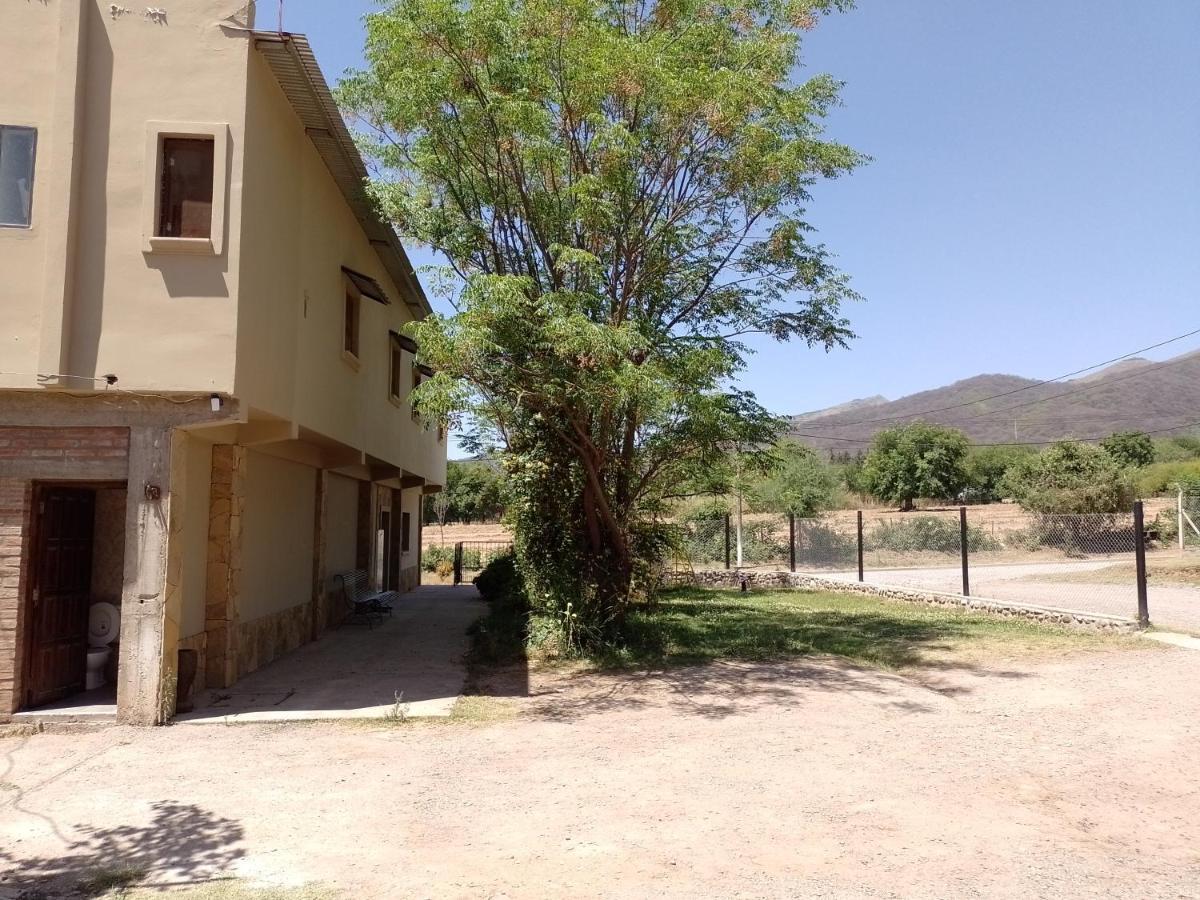 Hostal Los Faroles Chicoana Zewnętrze zdjęcie