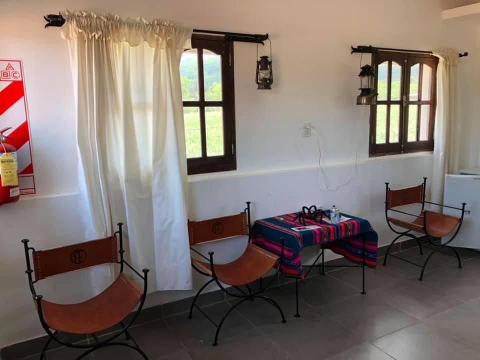 Hostal Los Faroles Chicoana Zewnętrze zdjęcie